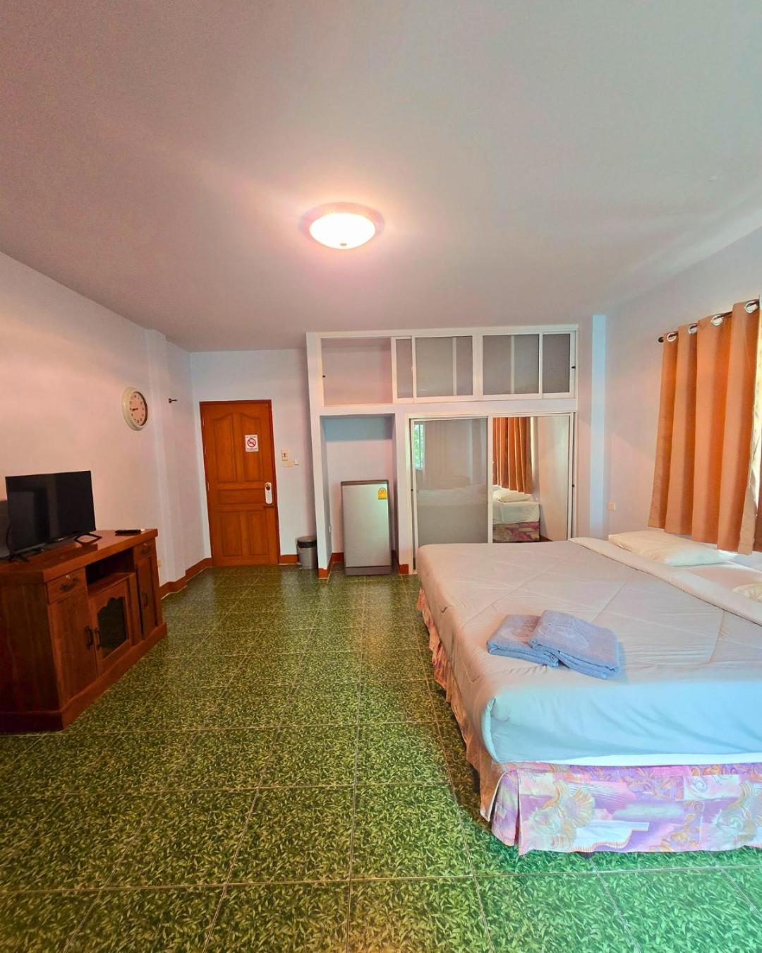 Jardin 3* Паттайя